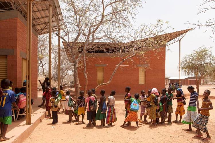 Opera Village, projeto de educação artística localizado em Ouagadougou, capital de Burkina Faso.