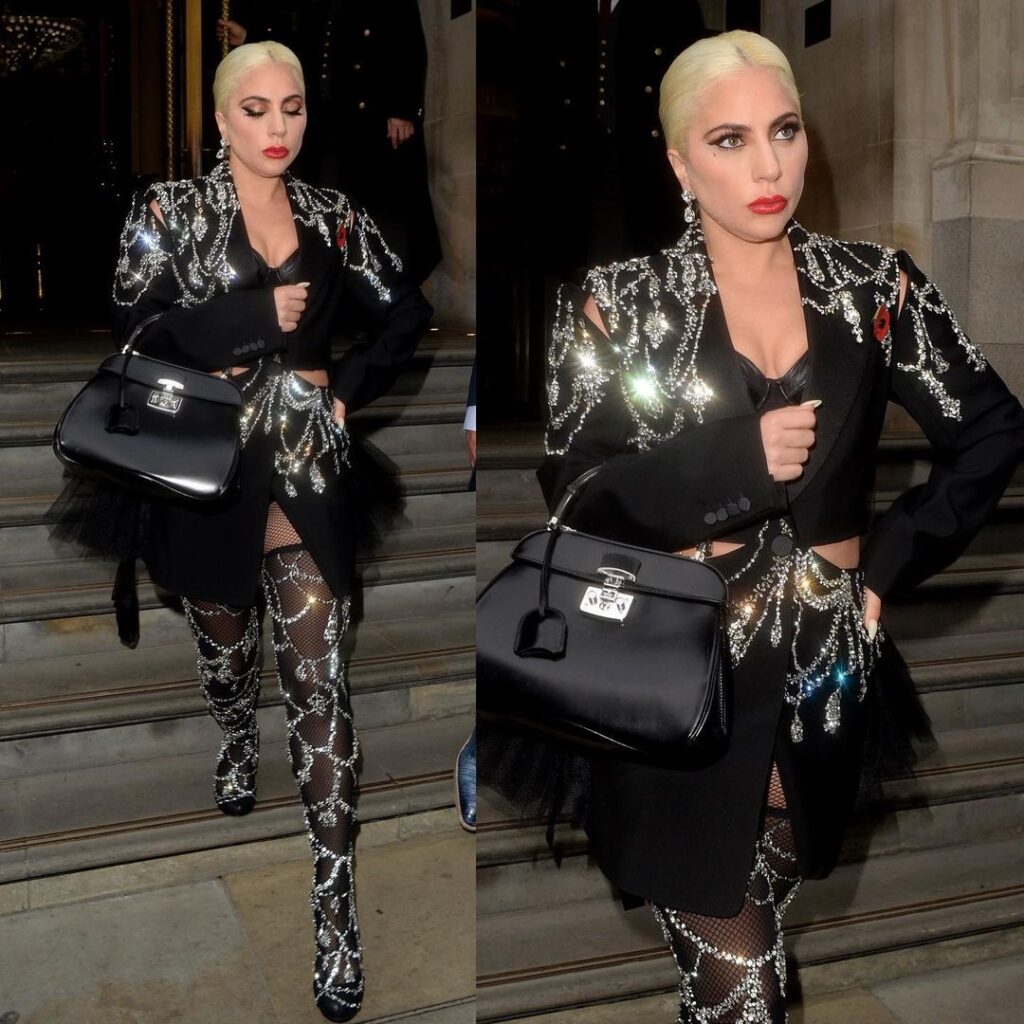 Lady Gaga em Alexander McQueen