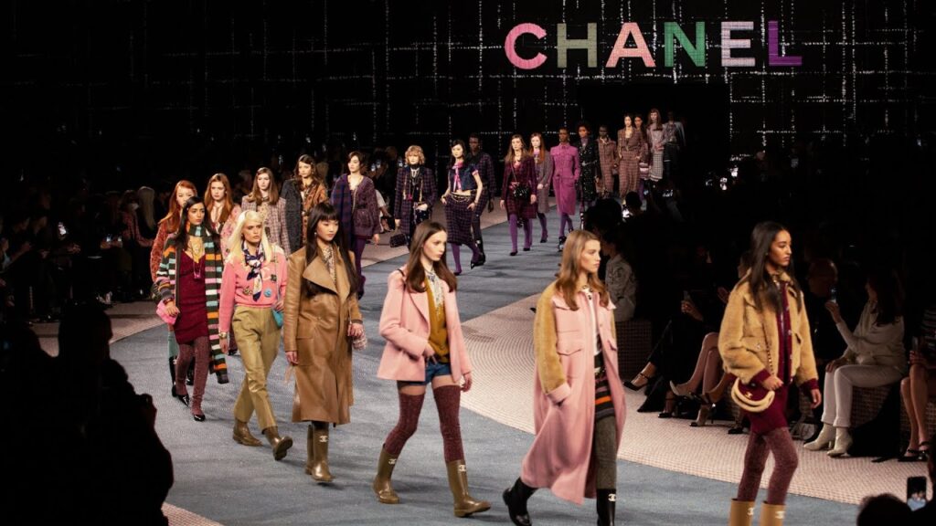 Desfile Chanel FW23