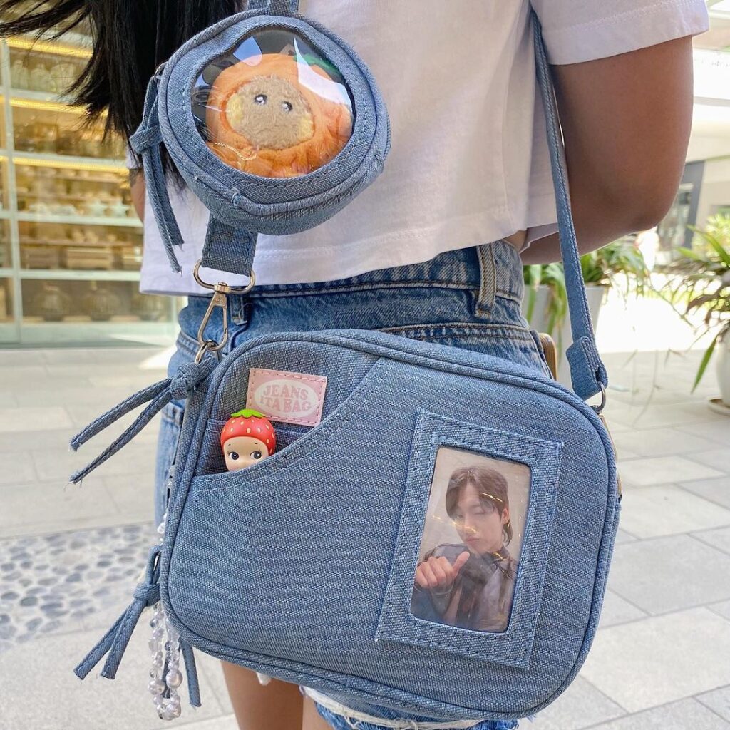 Bolsa com compartimento para photocard