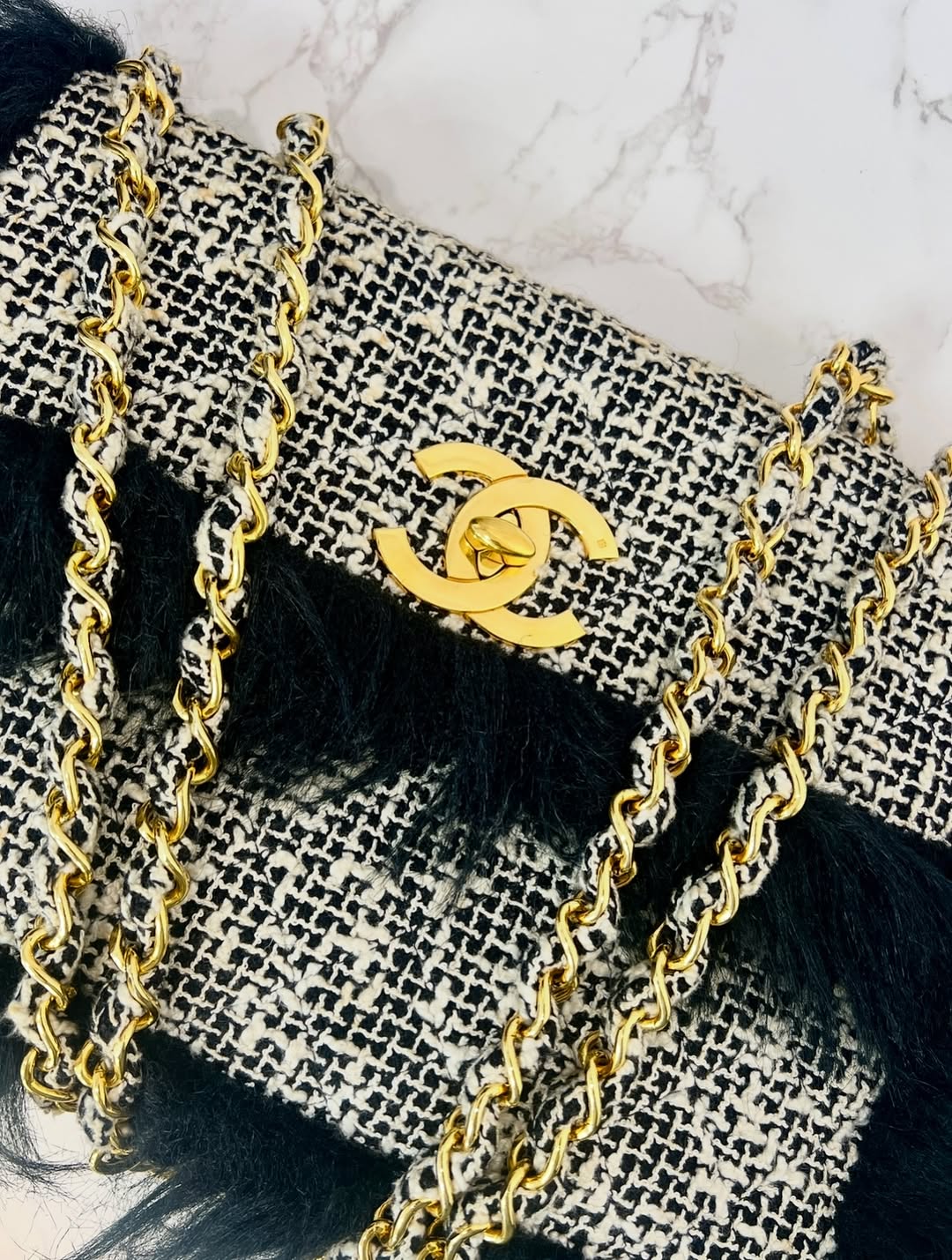 Outra bolsa criada pela maison Chanel, nova casa de Matthieu Blazy.
