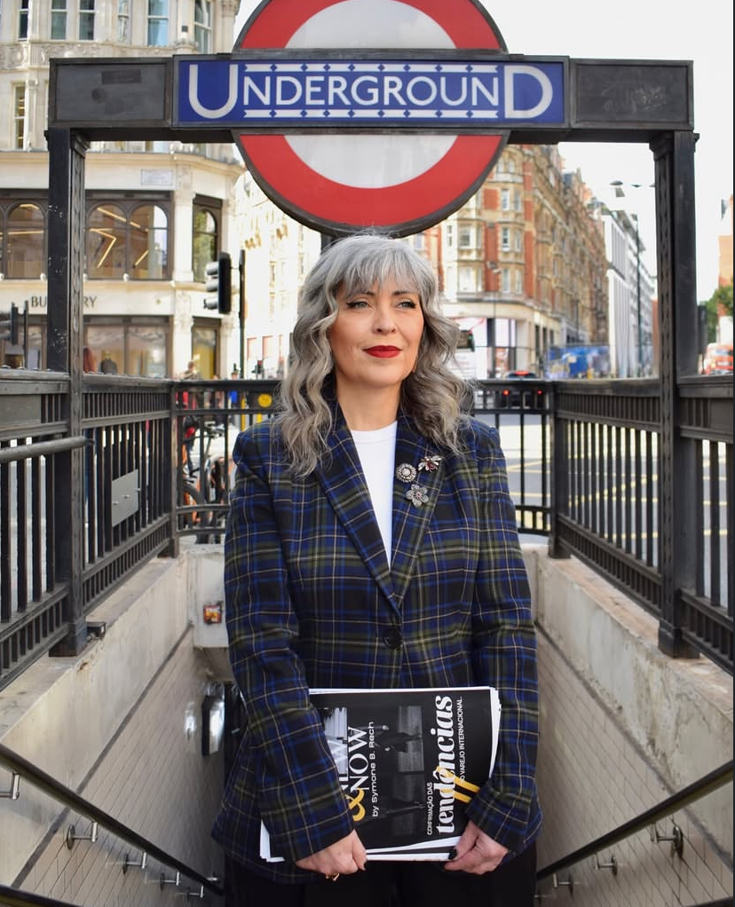 Symone Rech, idealizadora da New&Now, uma plataforma brasileira de pesquisa e tendências voltada para a moda e estratégia de negócios