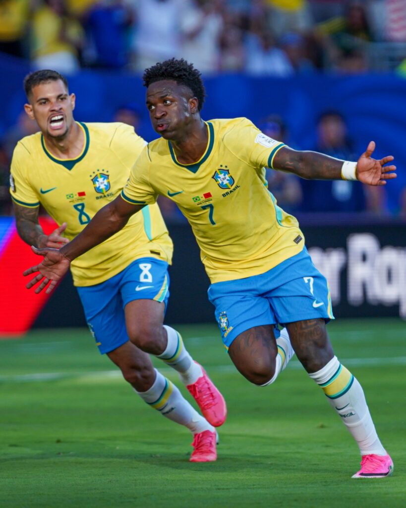 Pink Power: como as chuteiras rosas se tornaram o acessório mais comentado da Copa 2026