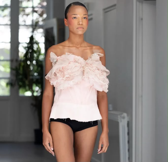 Aelis Couture